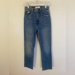 Abercrombie Curve Love High Rise Straight Leg Jeans